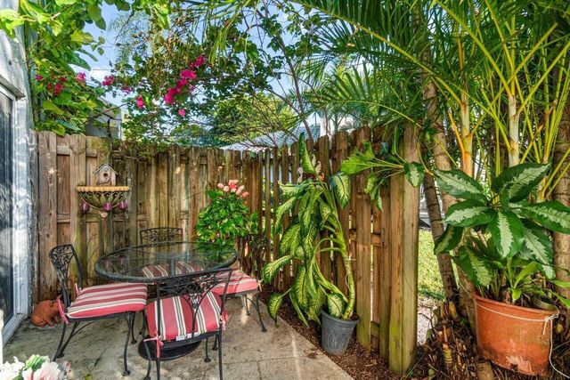 11706 Briarwood Circle 1, Boynton Beach, FL 33437