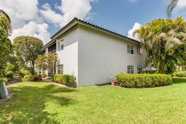 11706 Briarwood Circle 1, Boynton Beach, FL 33437