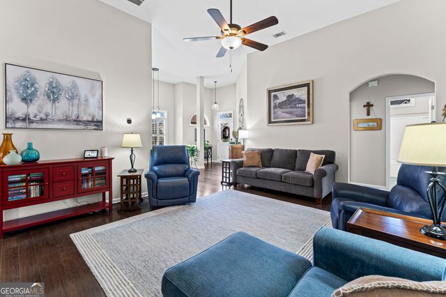 39 Majestic Drive, Newnan, GA 30265