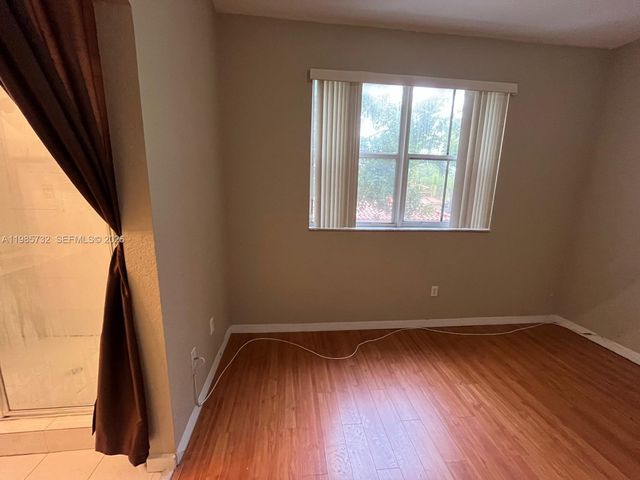 4952 Tradewinds Ter 506, Dania Beach, FL 33312