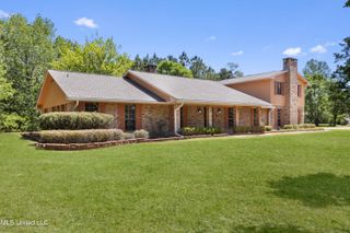 1410 Bay Ridge Drive, Gautier, MS 39553