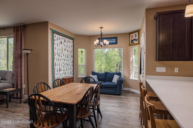 6055 N Blinker Circle, Palmer, AK 99645