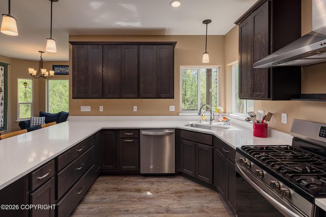 6055 N Blinker Circle, Palmer, AK 99645