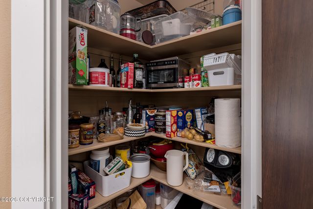 6055 N Blinker Circle, Palmer, AK 99645