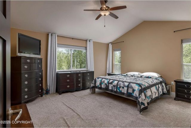 6055 N Blinker Circle, Palmer, AK 99645