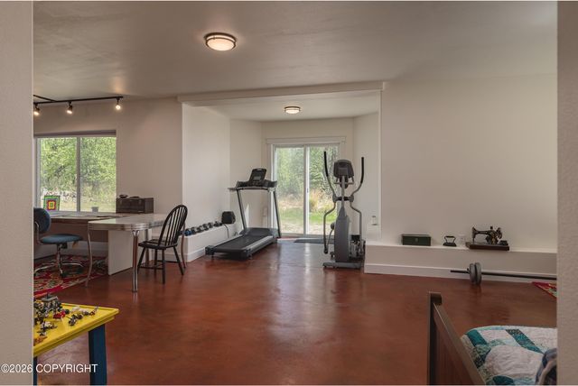 6055 N Blinker Circle, Palmer, AK 99645