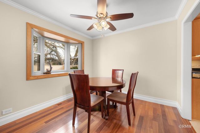 1149 Carlisle Avenue, Elk Grove Village, IL 60007