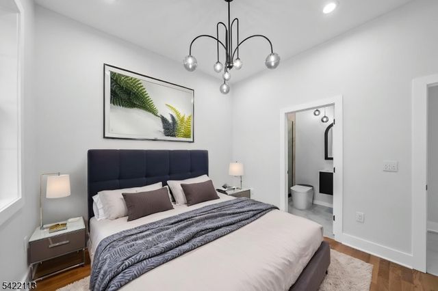 38 Pershing Pl, Woodland Park, NJ 07424