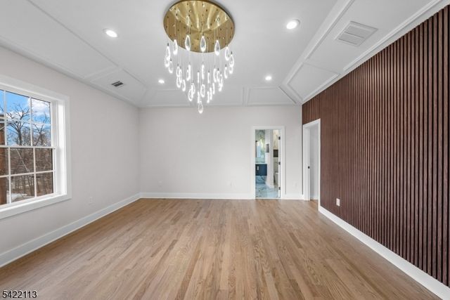 38 Pershing Pl, Woodland Park, NJ 07424