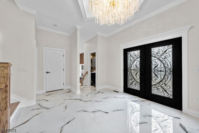 38 Pershing Pl, Woodland Park, NJ 07424