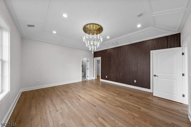 38 Pershing Pl, Woodland Park, NJ 07424