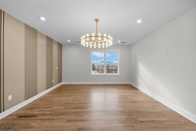 38 Pershing Pl, Woodland Park, NJ 07424