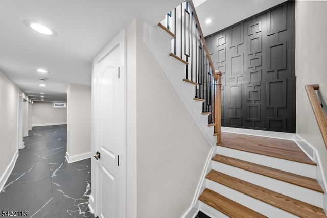 38 Pershing Pl, Woodland Park, NJ 07424