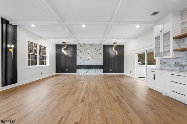 38 Pershing Pl, Woodland Park, NJ 07424