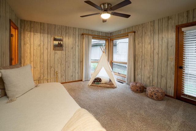 57716 Vine Maple Lane, Sunriver, OR 97707
