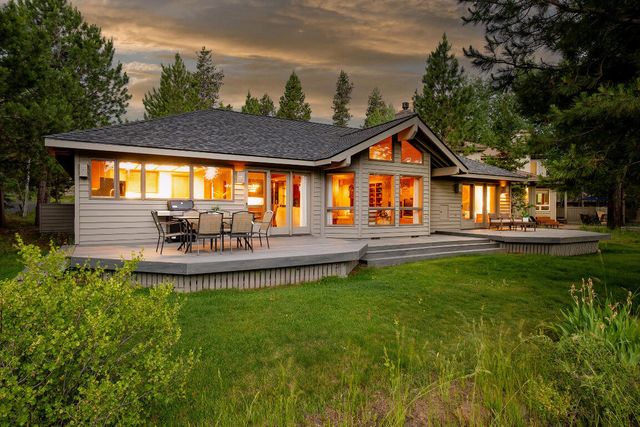 57716 Vine Maple Lane, Sunriver, OR 97707