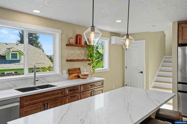 2782 Bluff Av SE, Salem, OR 97302