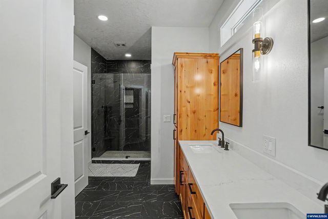 2782 Bluff Av SE, Salem, OR 97302