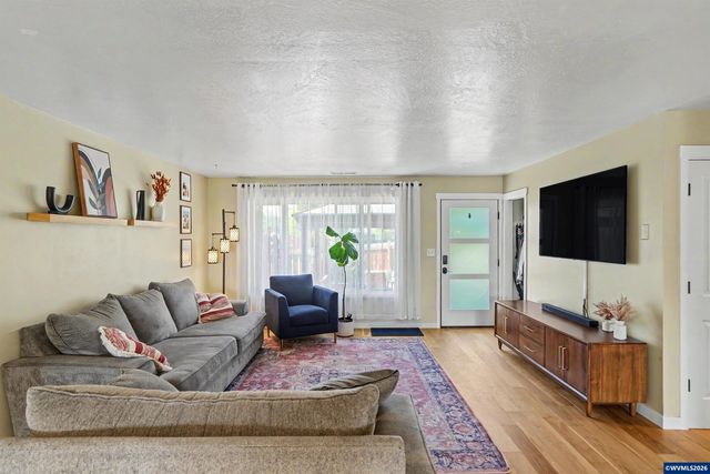 2782 Bluff Av SE, Salem, OR 97302