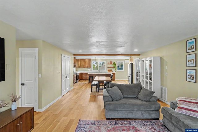 2782 Bluff Av SE, Salem, OR 97302