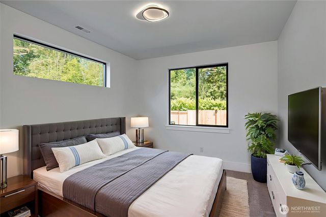 16215 Simonds Road NE, Kenmore, WA 98028