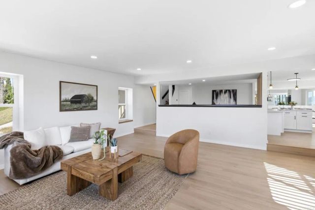 1128 Dawnridge Avenue, El Cajon, CA 92021