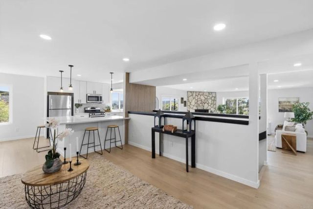 1128 Dawnridge Avenue, El Cajon, CA 92021