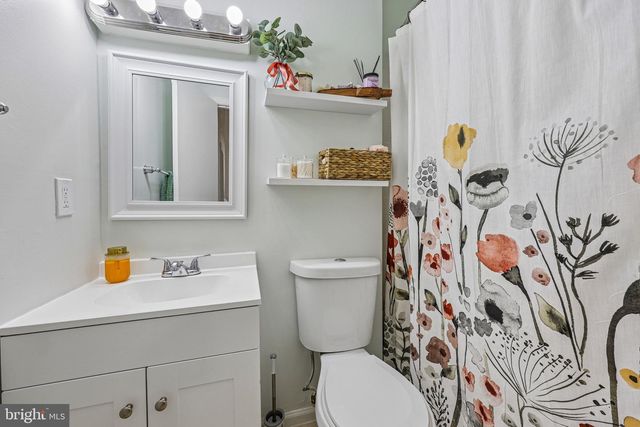 9899 HAGEL CIR, Lorton, VA 22079