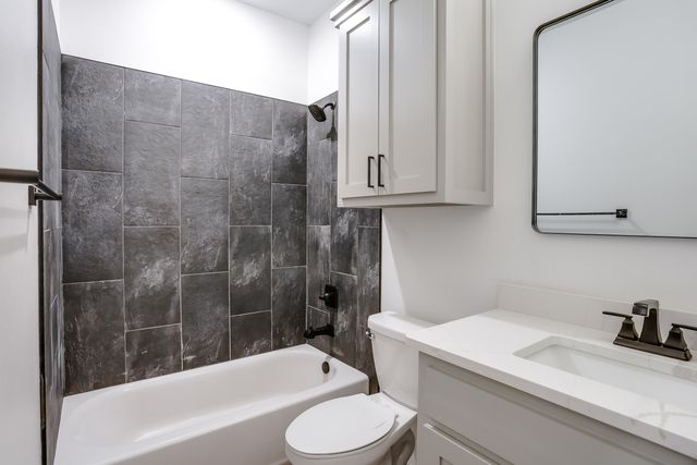 309 N 9th Street, Wolfforth, TX 79382