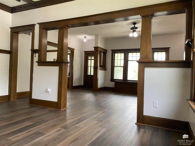 911 N Cedar, Abilene, KS 67410