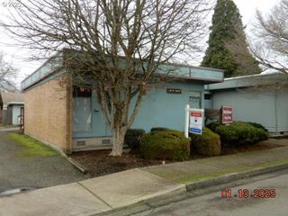540 W 10TH Ave, Junction City, OR 97448