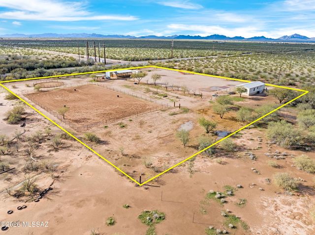 14980 W Avra Valley Road, Marana, AZ 85653