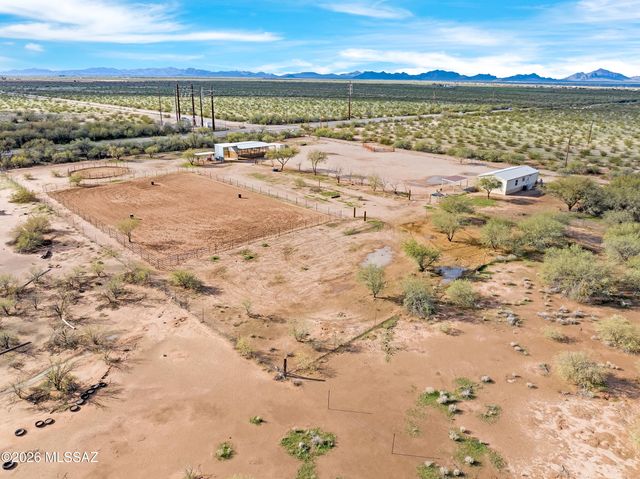 14980 W Avra Valley Road, Marana, AZ 85653