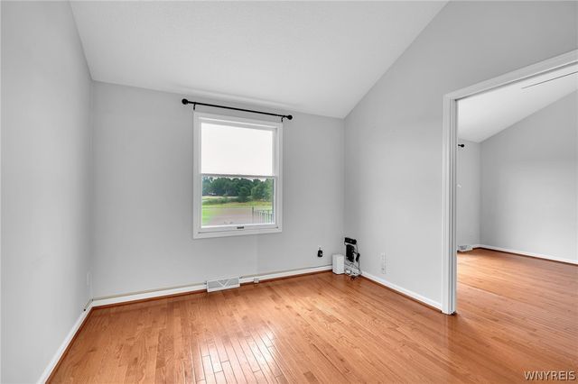 91 Tralee, Amherst, NY 14051