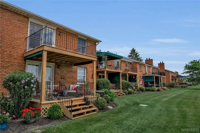 91 Tralee, Amherst, NY 14051