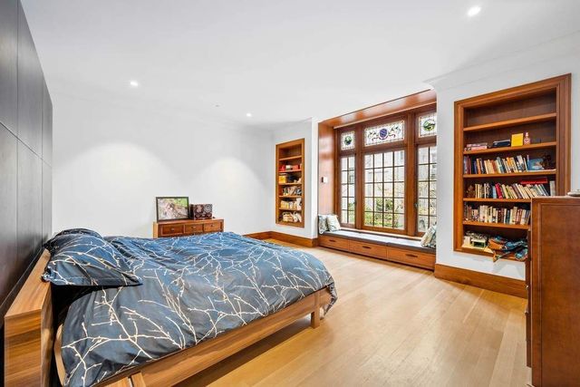 328 W 108th Street, New York City, NY 10025