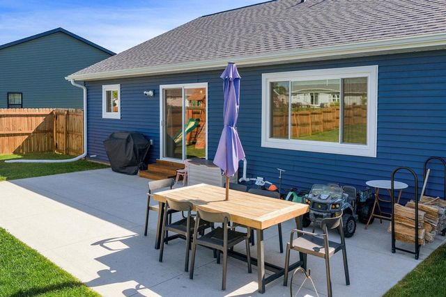 2055 Willow Run, Reedsburg, WI 53959