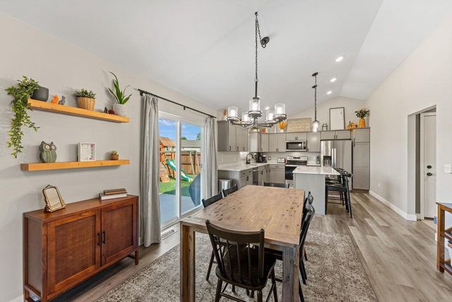 2055 Willow Run, Reedsburg, WI 53959