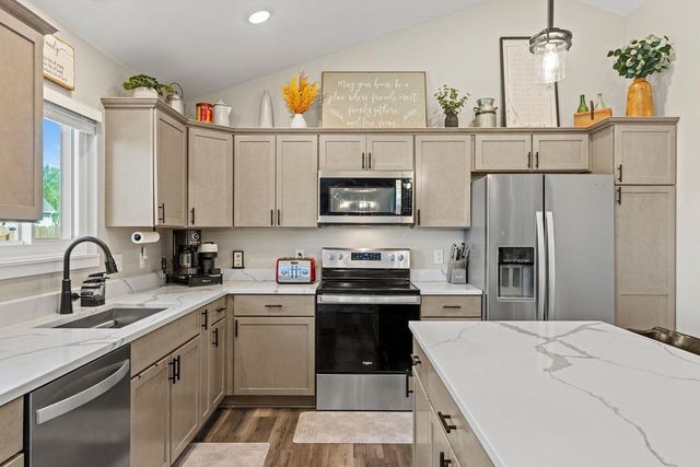 2055 Willow Run, Reedsburg, WI 53959