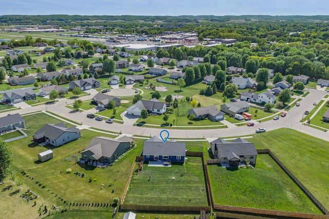 2055 Willow Run, Reedsburg, WI 53959
