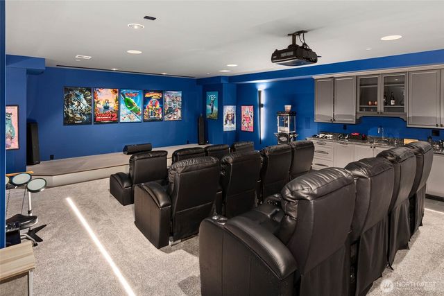 27216 SE Grand Ridge Drive, Issaquah, WA 98029