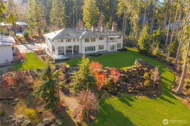 27216 SE Grand Ridge Drive, Issaquah, WA 98029