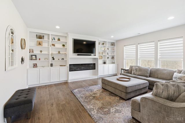 5089 Greenshire Drive, Green Twp, OH 45002