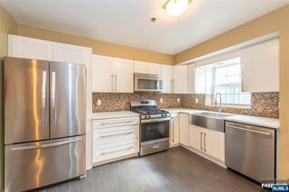 279 Orange Street 1, Newark, NJ 07103