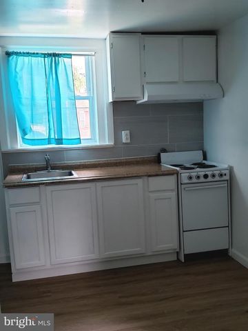 2706 LEHMAN ST, Chester, PA 19013