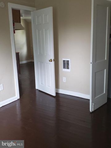 2706 LEHMAN ST, Chester, PA 19013