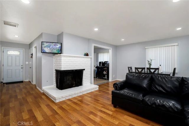 44650 2nd East, Lancaster, CA 93535