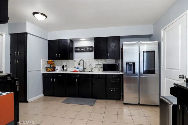44650 2nd East, Lancaster, CA 93535