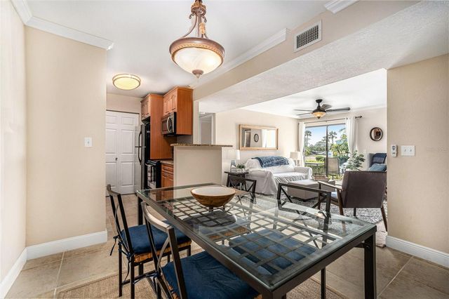 455 ALT 19 S 65, Palm Harbor, FL 34683