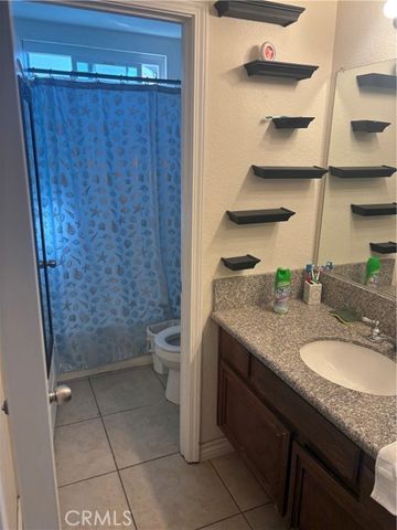 12996 Pacoima, Victorville, CA 92392